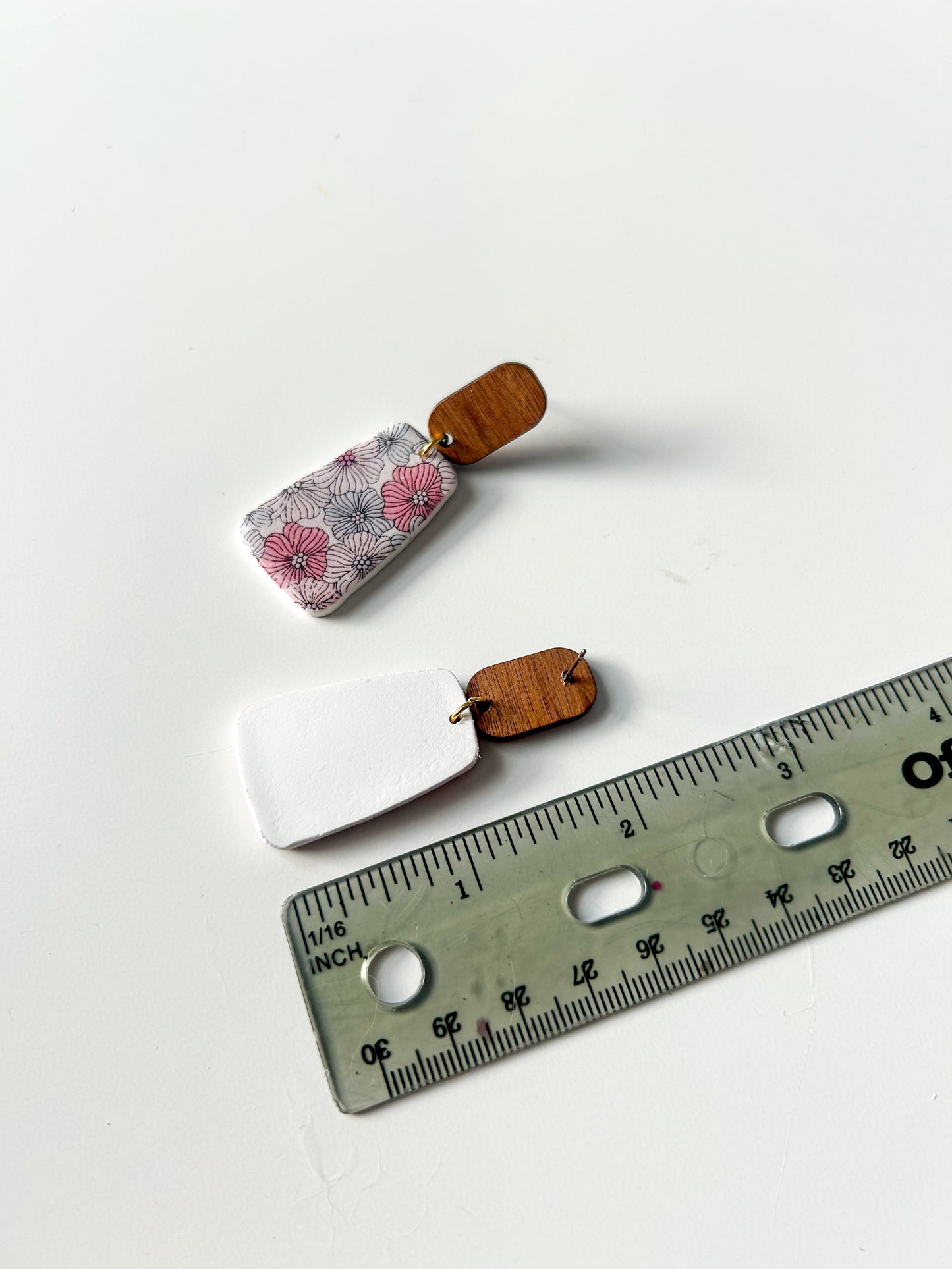 Scalloped Flower Print Drop Dangles