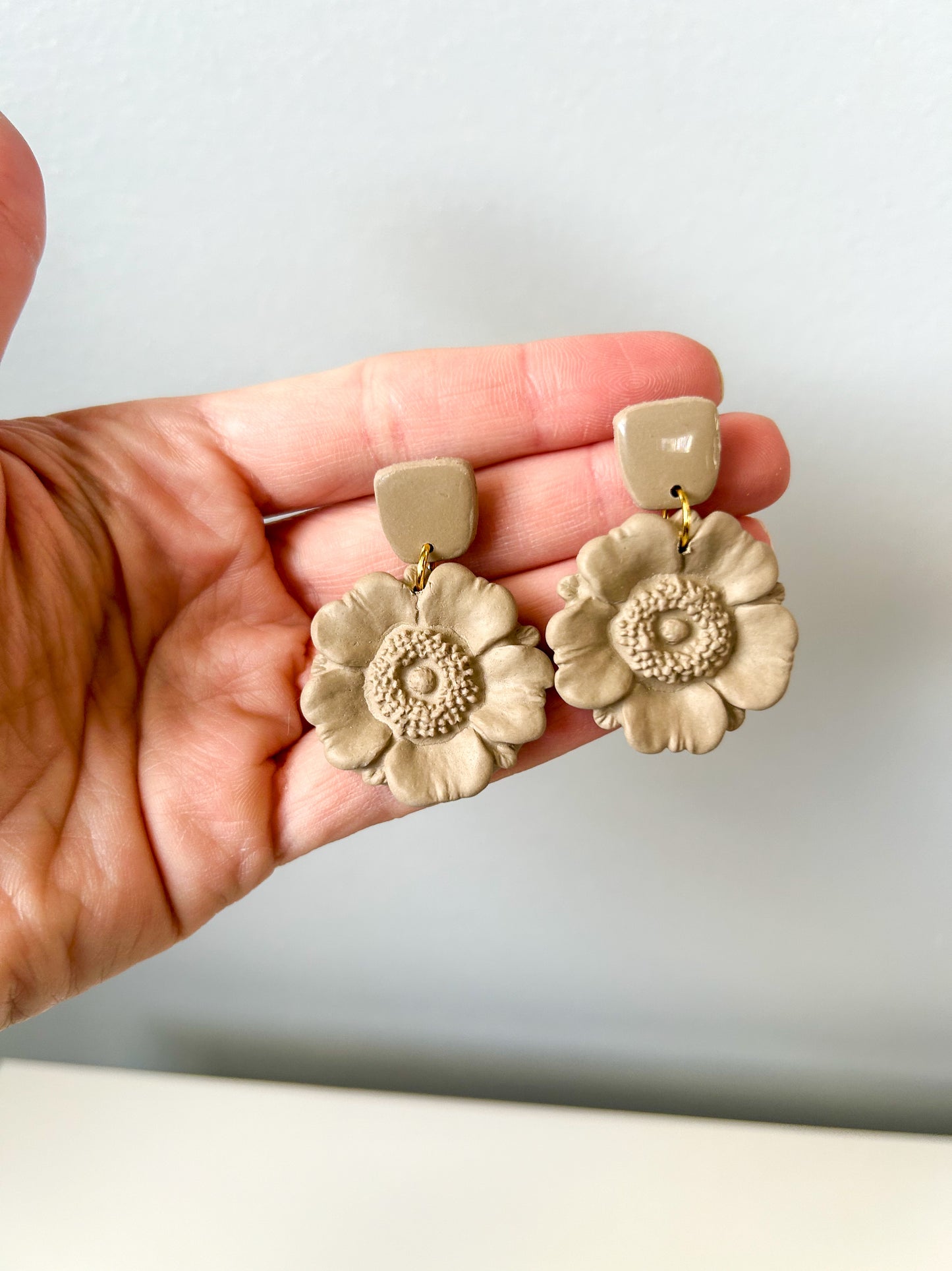 Poppy Stud Top Dangles