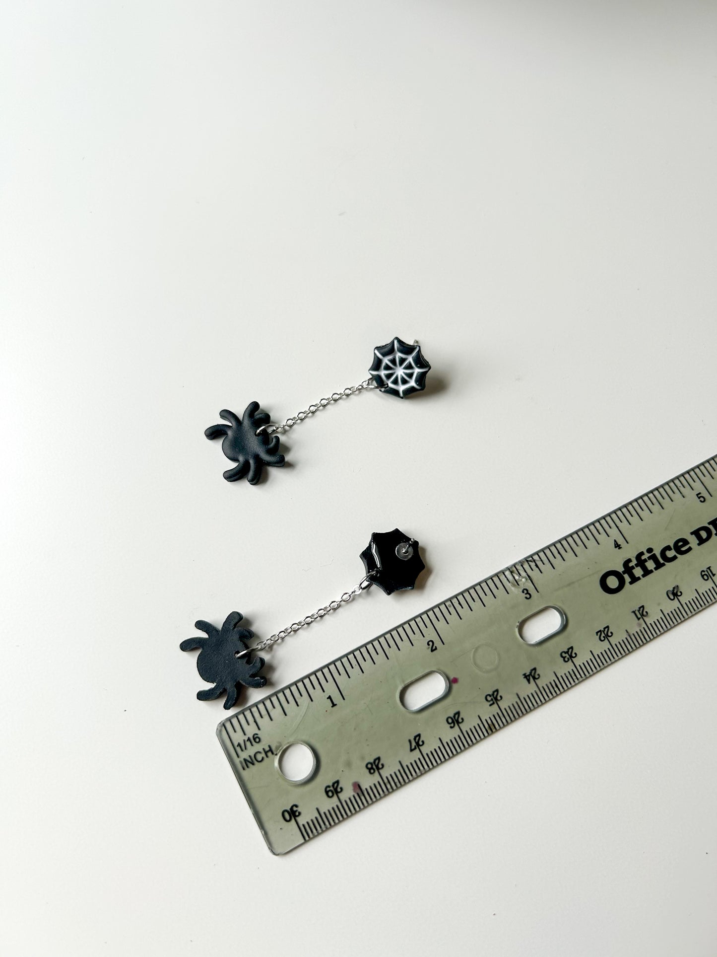 Spider Chain Dangles