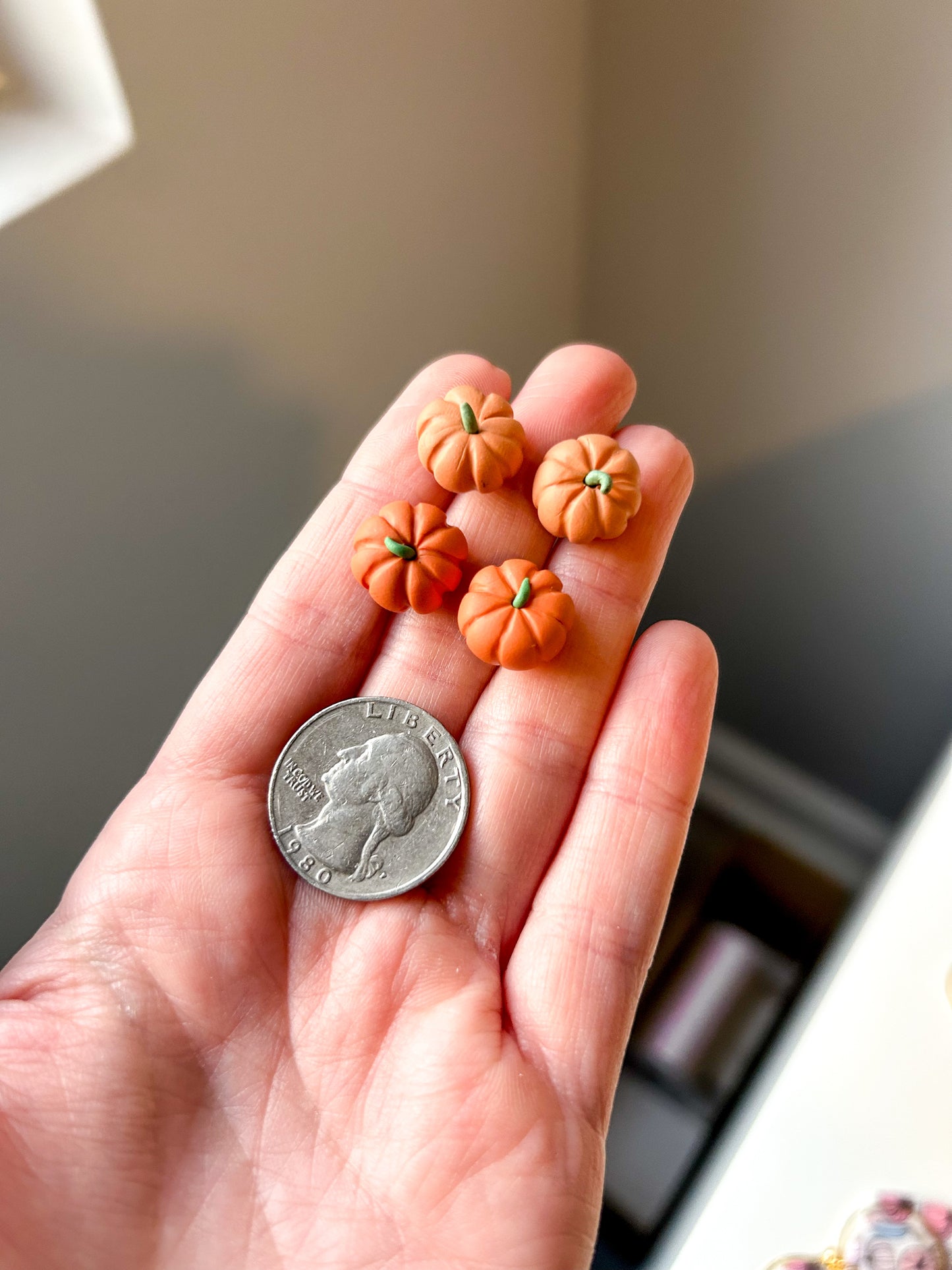 Large 3D Pumpkin Studs