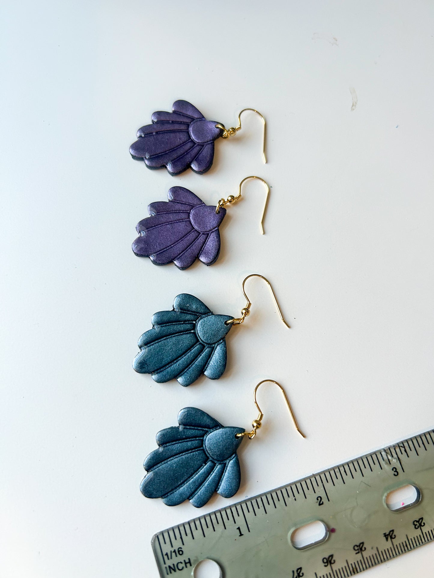 Mica Powder Scallop Dangles