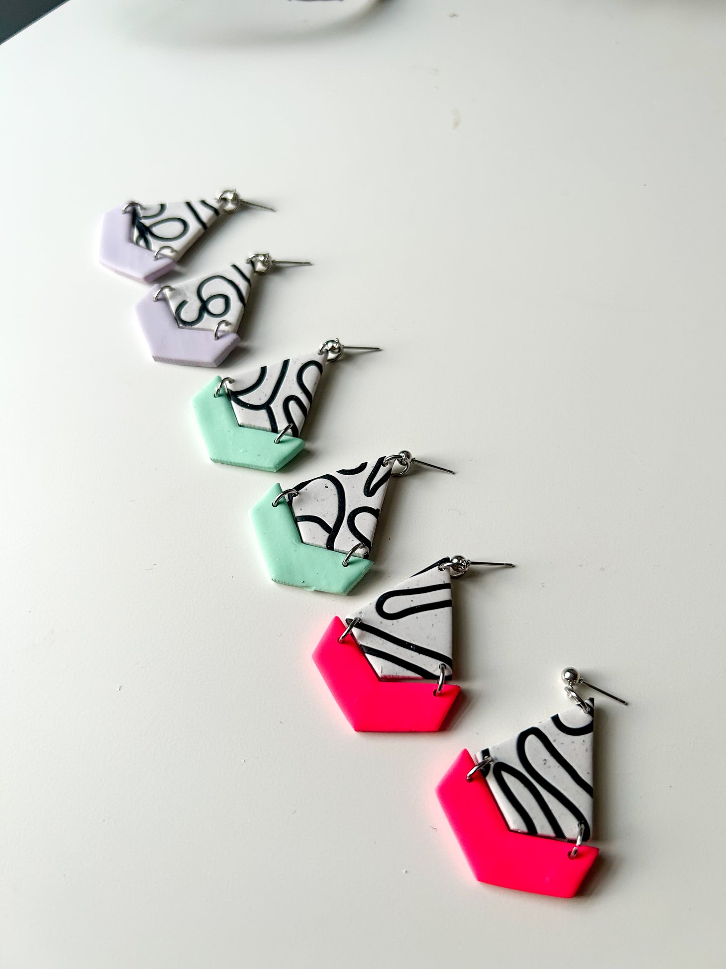 Swirly Kite Dangles