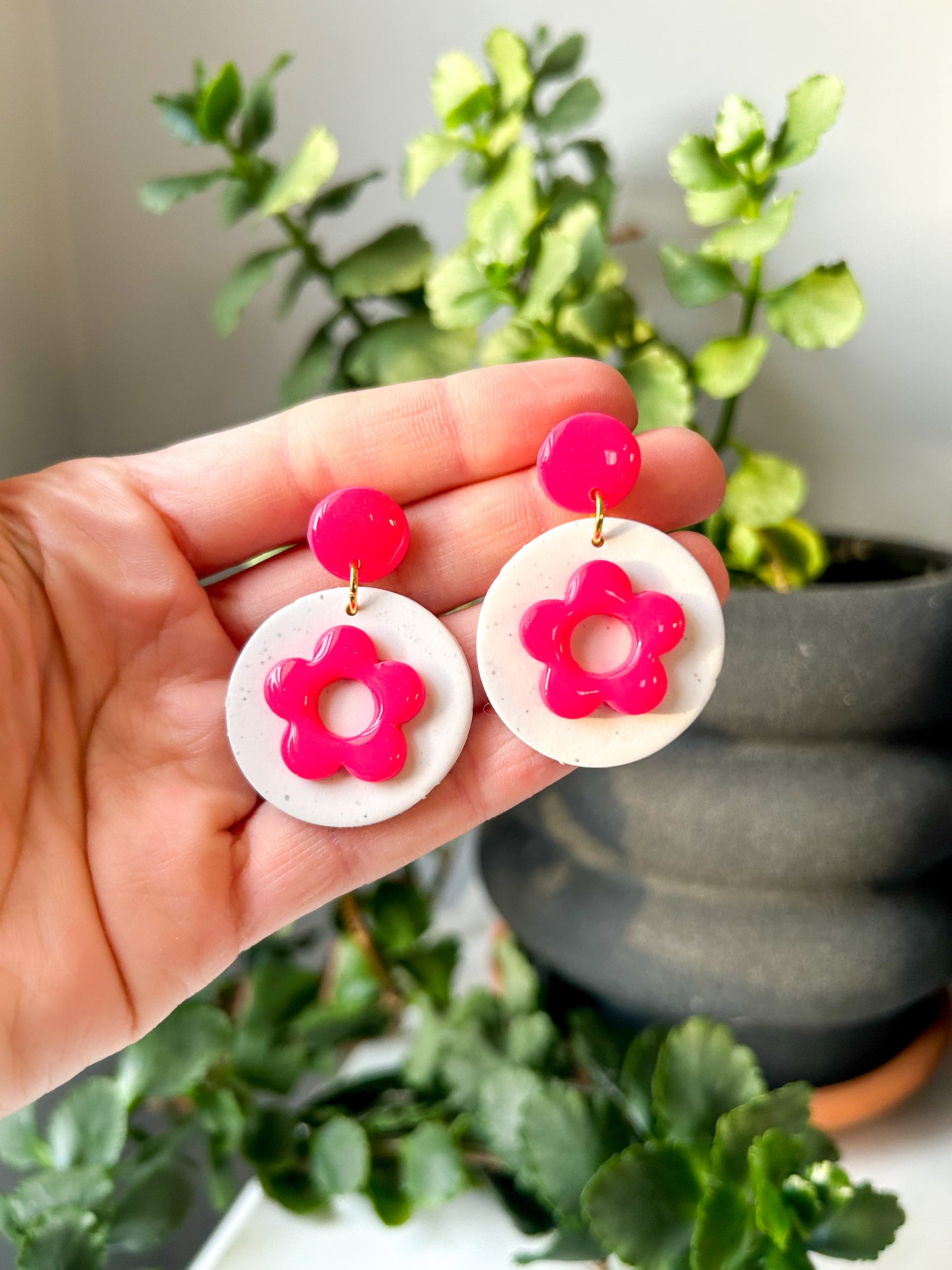 Flower Circle Pendant Dangles