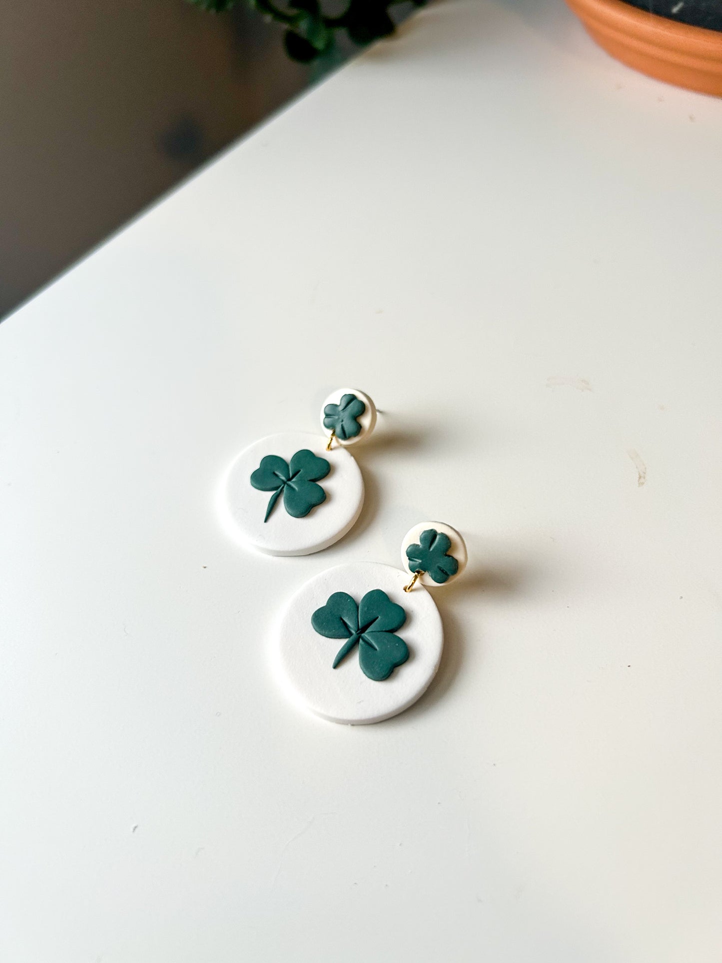 Clover Large Circle Dangles