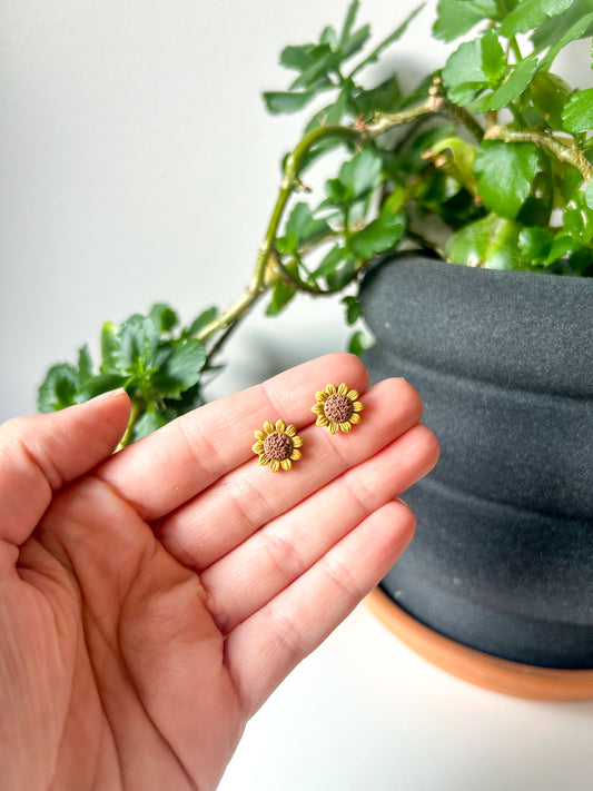 Sunflower Studs