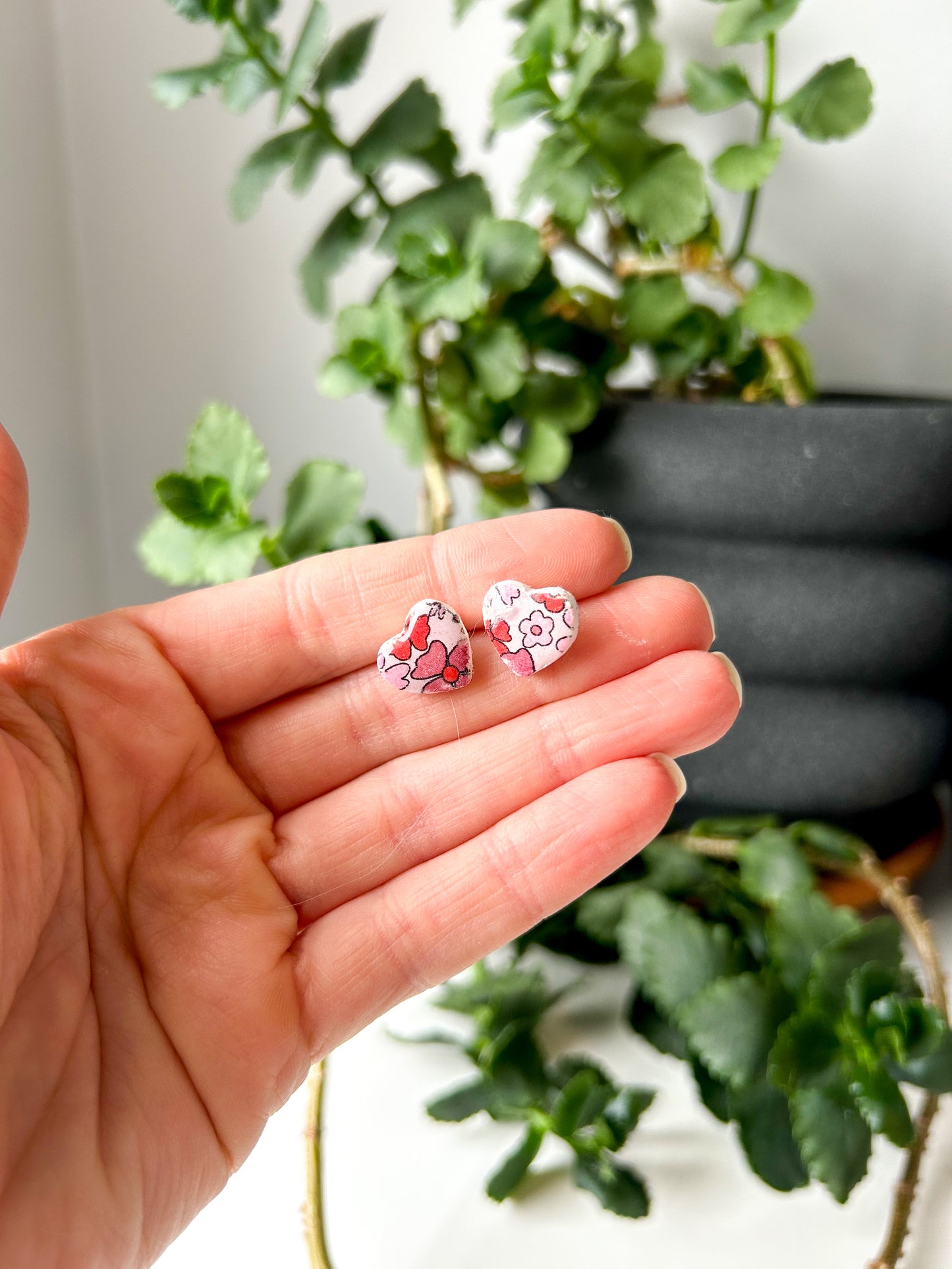 Retro Valentine’s Day Heart Studs