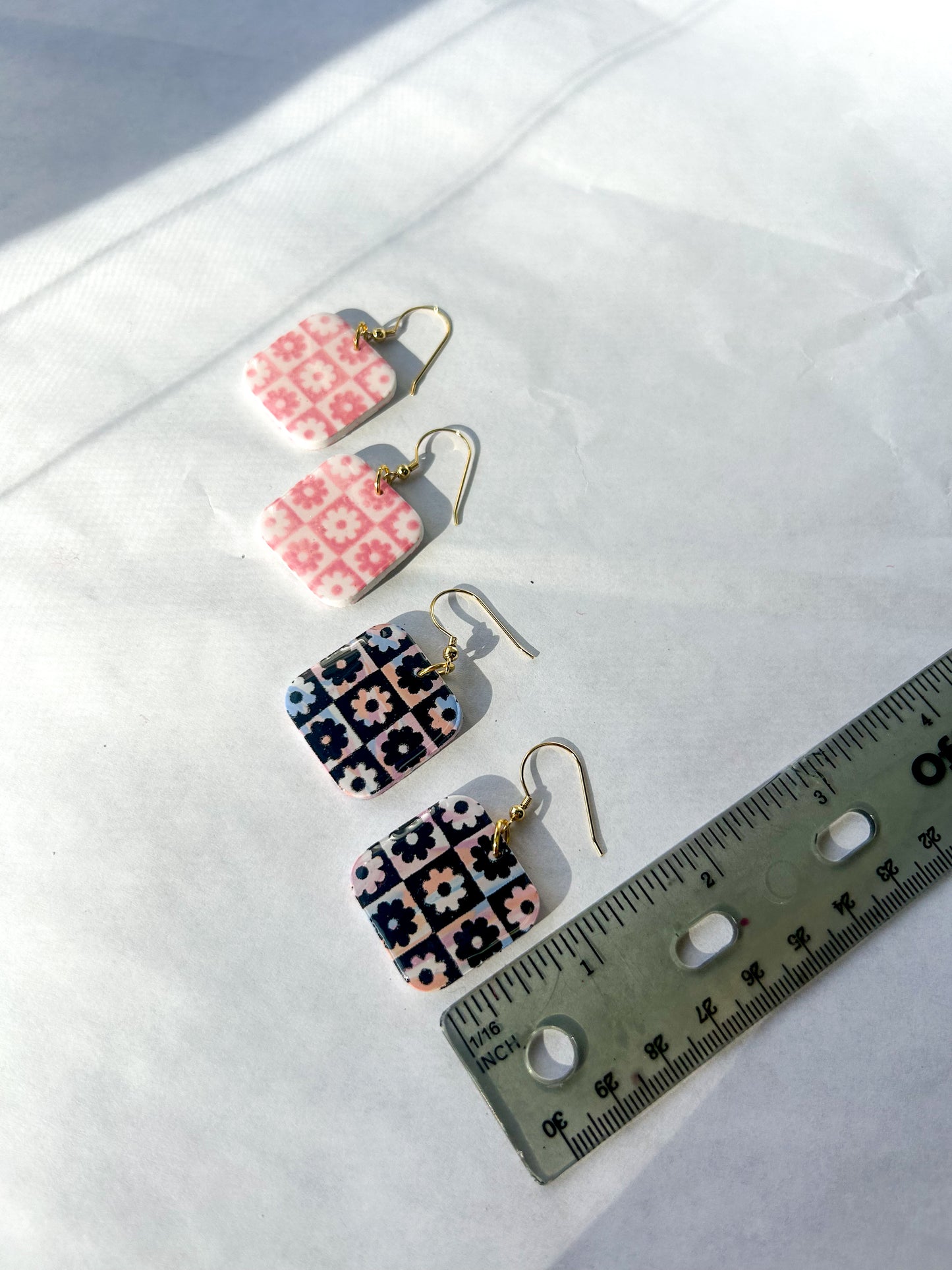 Flower Checker Dangles