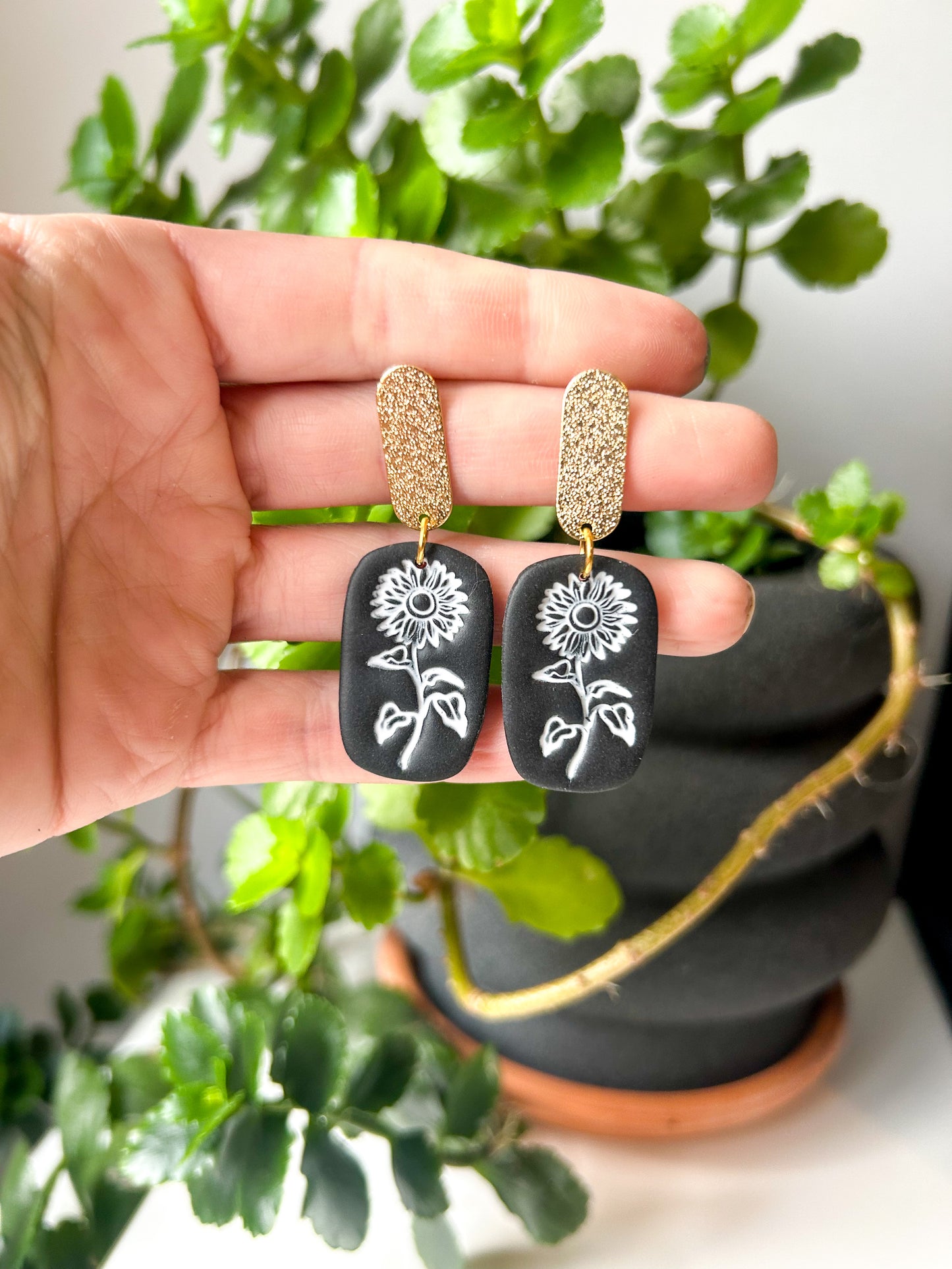 Black and White Sunflower Stamp Dangles