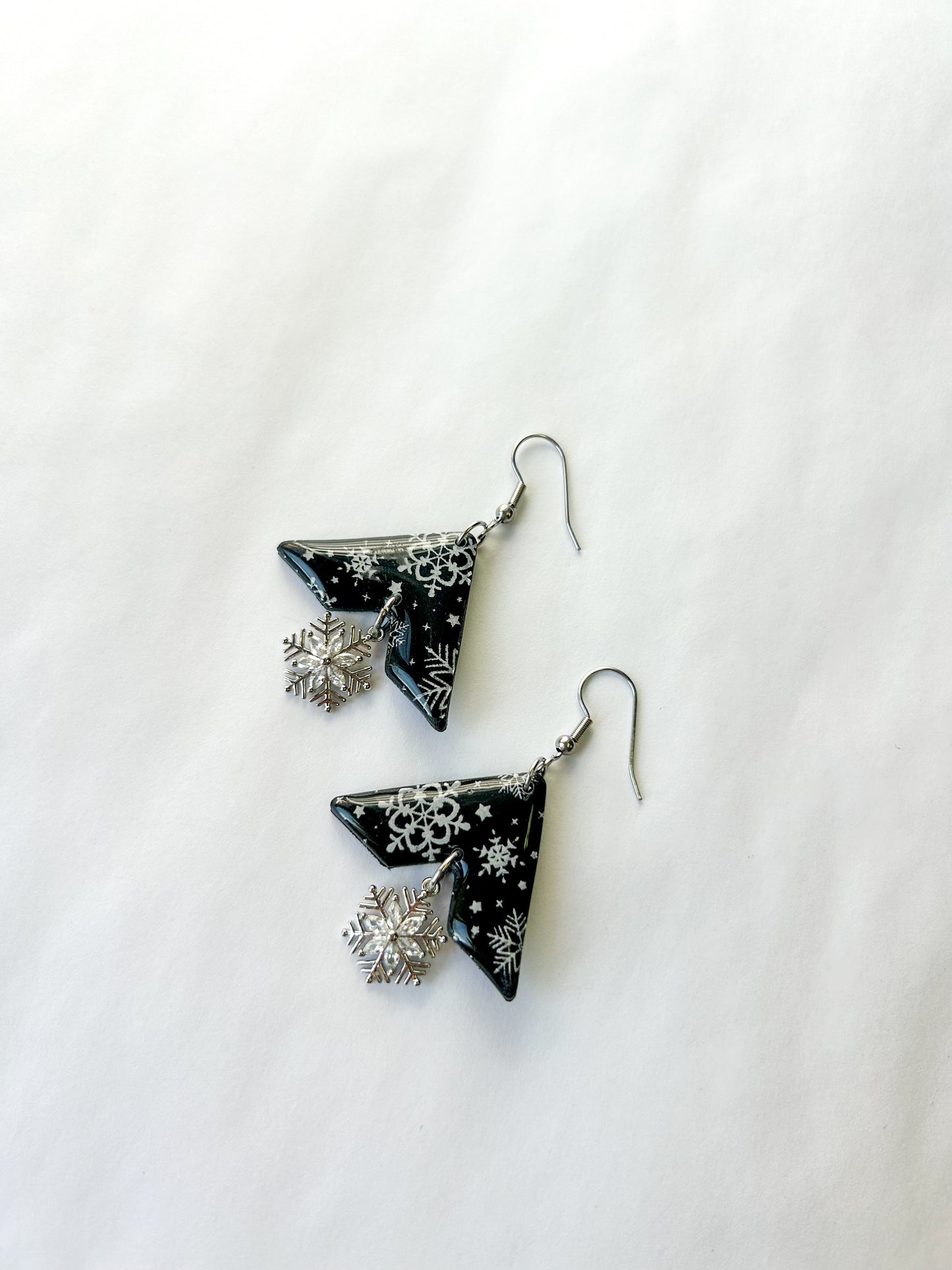 Snowflake Amelia Dangles