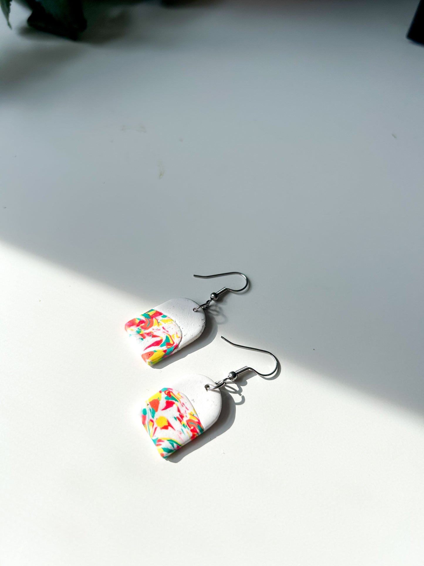 Rainbow Sherbet Mini Arch Dangles