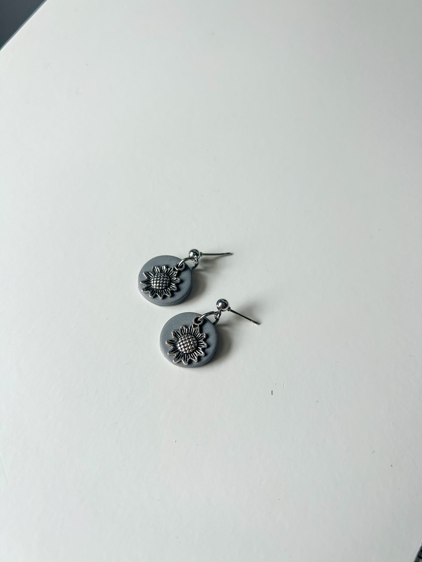 Gray Sunflower Mini Dangles