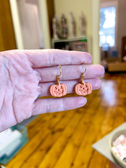Jack-o-Lantern Mini Dangles