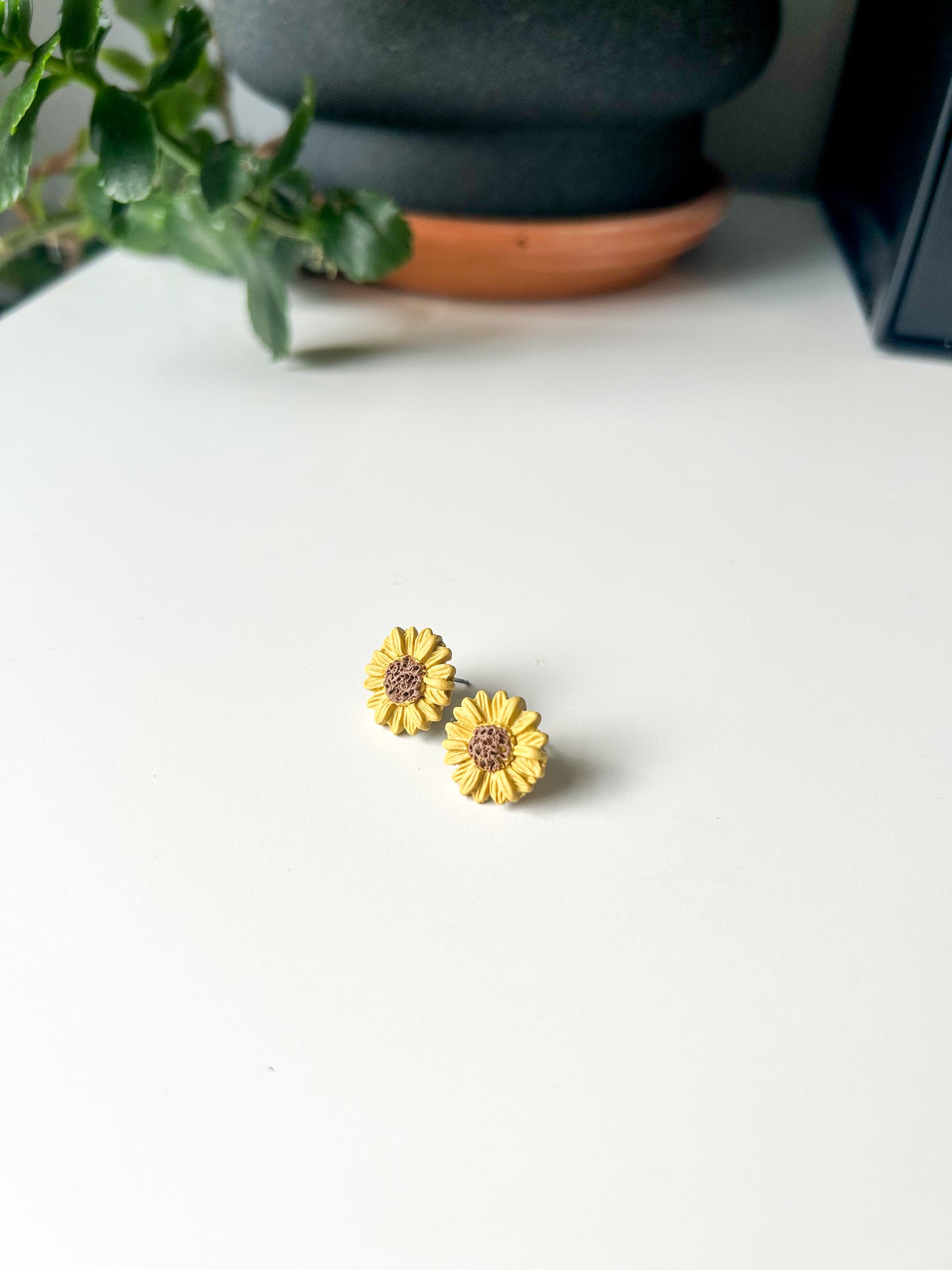Large Sunflower Studs