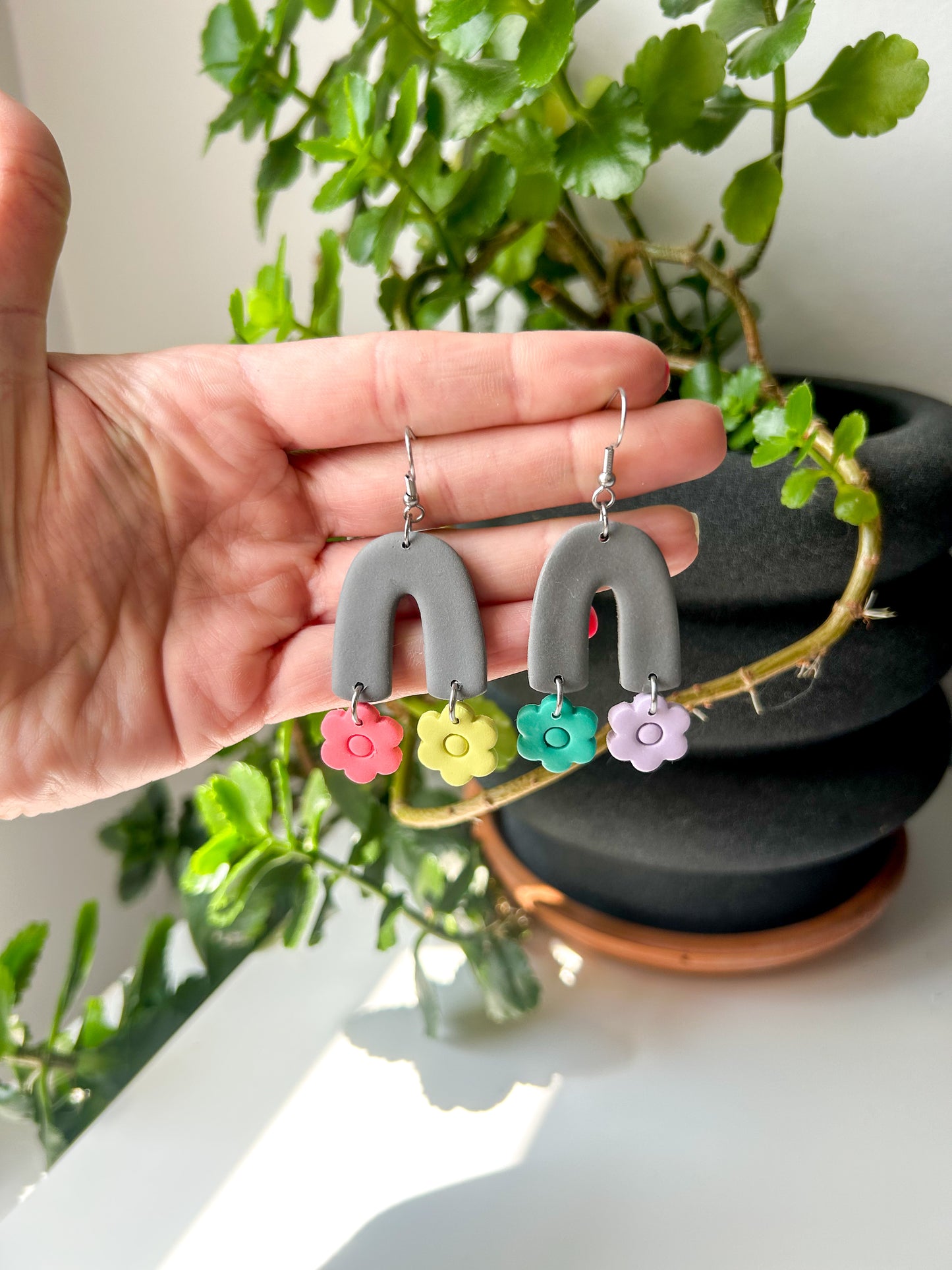 Flower Dangle Arches