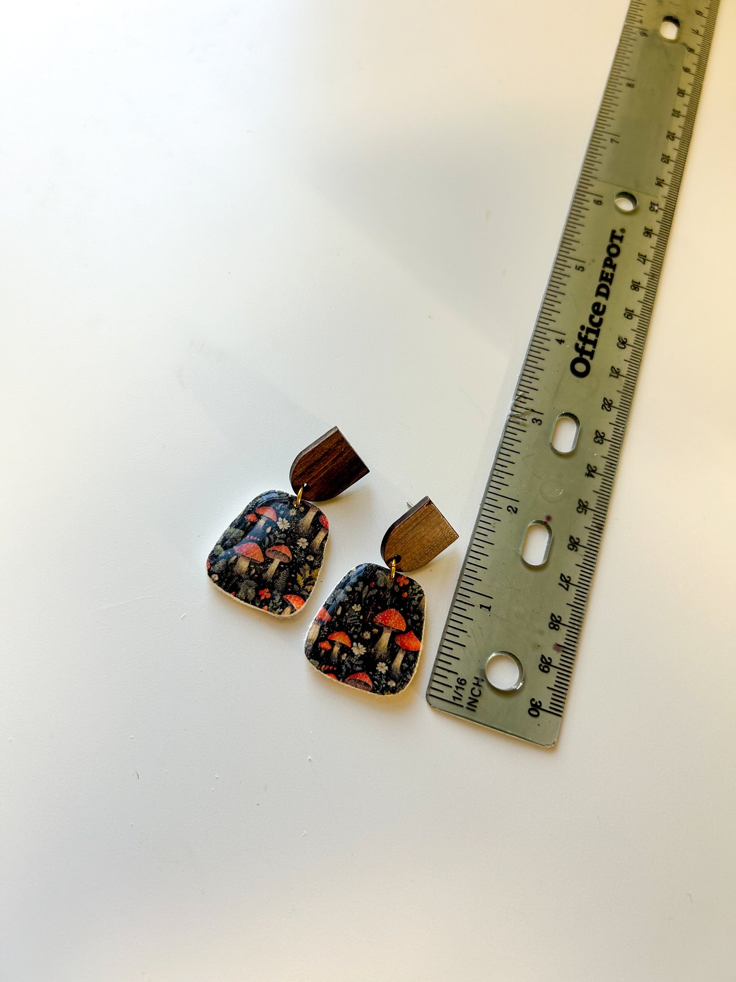 Dark Mushroom Rhombus Dangles