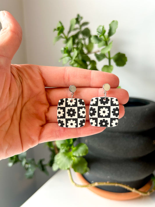Retro Checker Flower Square Dangles